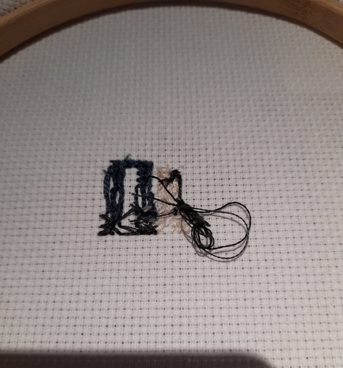 STown_stitches's tweet photo. When the thread tangles and knots twice in the space of 60 seconds, it's time to call it a night 😴

#latenightstitching #crossstitcher #tiredeyes #embroiderythread #stitchpeopleportrait #workinprogress #wip #tangledthreads https://t.co/IaqAZvubcg