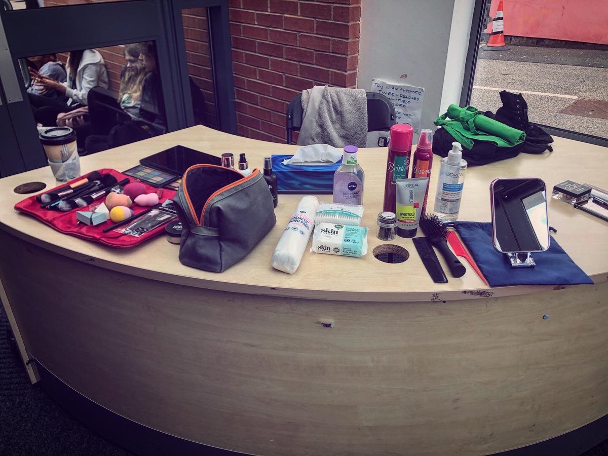 lcualmusic's tweet photo. All work & no play (maybe a little play) for @arts_tutor & @AdamSlep today! Year One Perf Arts have been filming their final Unit 8 project @UALawardingbody @lincoln_college #youngperformers #wemakeevents #supportliveperformance #theatreisnotdead #musicaltheatre https://t.co/uodq28ZfFr