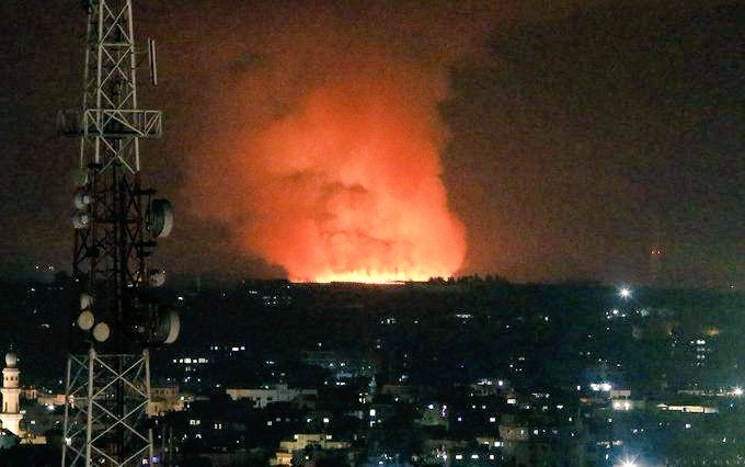 Bir zulmü engelleyemiyorsanız en azından onu herkese duyurun. #HzAli

 #MescidiAksa #AksadaBaskınVar