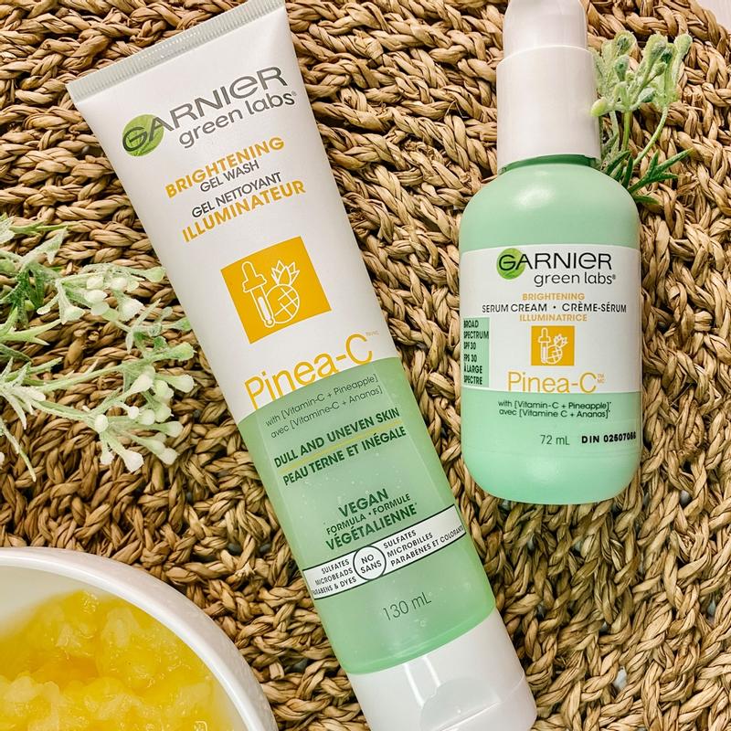Bargainology's tweet photo. Make your day a little brighter! Sign up for a free Garnier Pinea-C Brightening Serum Cream Sample
https://t.co/U76yxTYUGM
#freebies #freestuff #freesamples #garnier #serum #beauty #beautyfreebies https://t.co/mzJmP1iLku