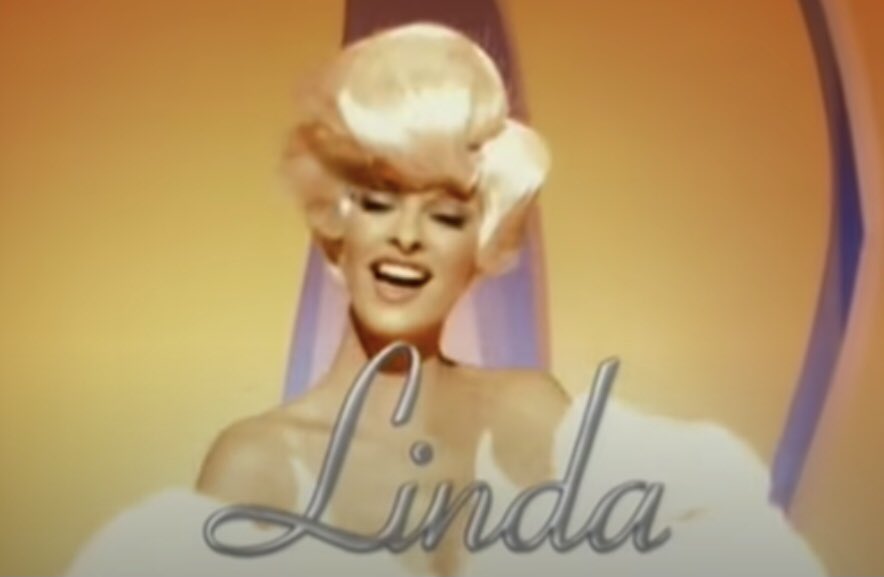 Happy birthday Linda Evangelista! 