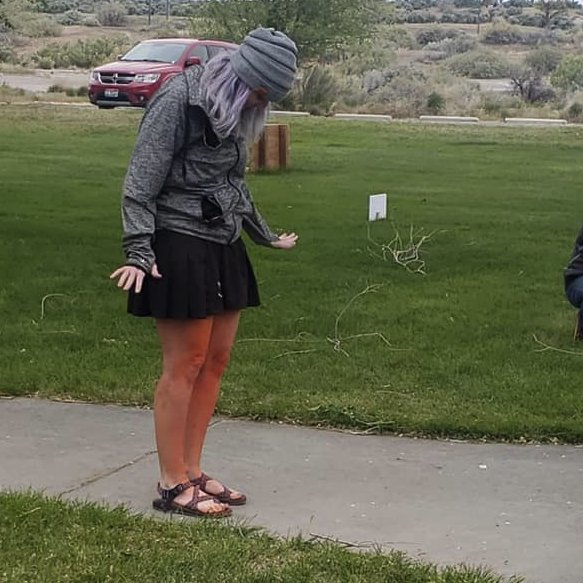 A tournament director's rite of passage: A can of spray paint blowing up.

S/O to Christie H. for running her first PDGA sanctioned tournament during #2021WGE this past weekend.

Keep sharing those WGE photos and stories! 

#discgolf