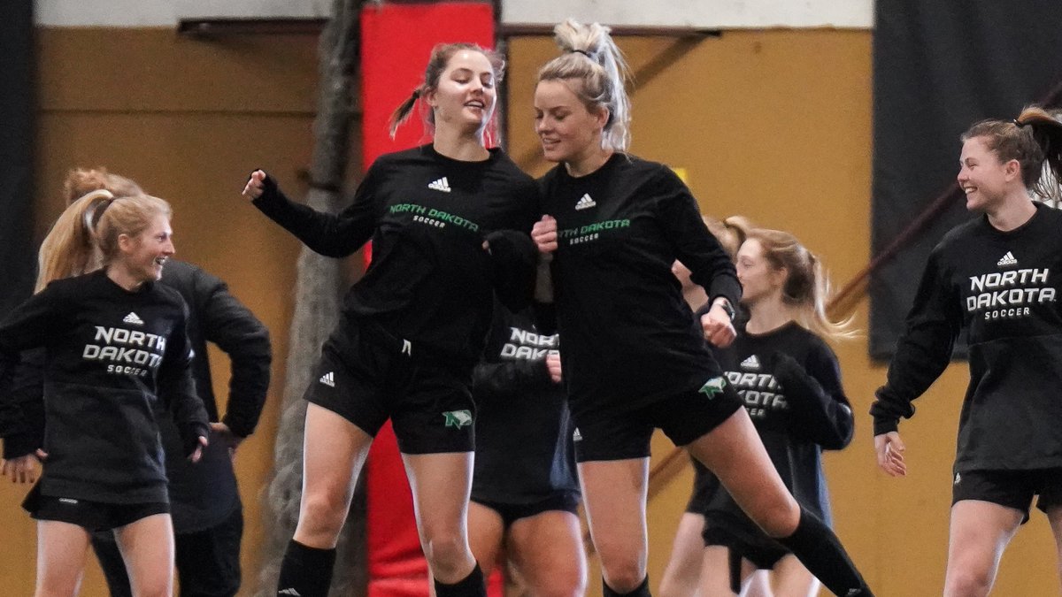 UNDsoccer's tweet image. ICYMI: Ashley Ebeling was named to @thesummitleague's All-Academic Team this morning fightinghawks.com/news/2021/5/10… #UNDproud #LGH