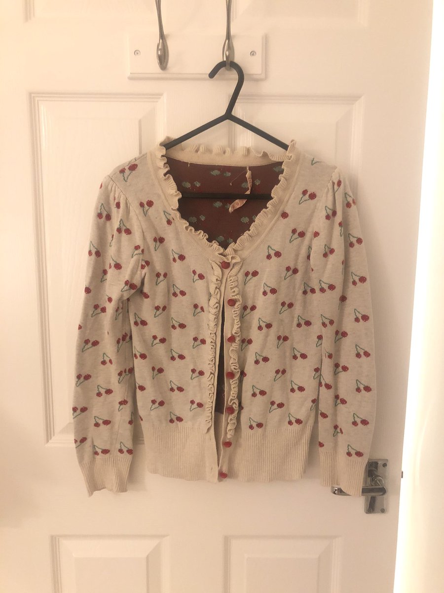 LadyCharlieA's tweet image. This is a big item for me to sell, but I know another Molly Hooper fan will love it just as much as I have. I have the screen accurate Cherry Cardigan from Dolly Dare. It will fit a UK 10/12. DM me if you are interested. Please RT! ☺️ #sherlock #louisebrealey #mollyhoopercosplay