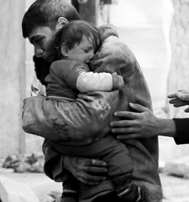 Konu müslümana gelince yine tüm Dünya sağır yine tüm Dünya dilsiz
#AksadaBaskınVar