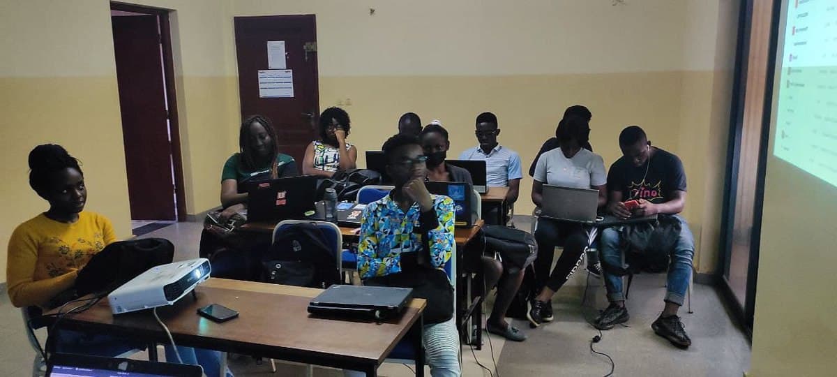 nya_yvan's tweet image. #seedcommunity
Python-Code-Path
Importante séance de travail dans le cadre de notre 5ème semaine de formation au sein du SEED situé à Acacias, Yaoundé. Venez participez  avec nous à une formation professionnelle innovante...
#seedcommunity #PathPython #xcoe2k21