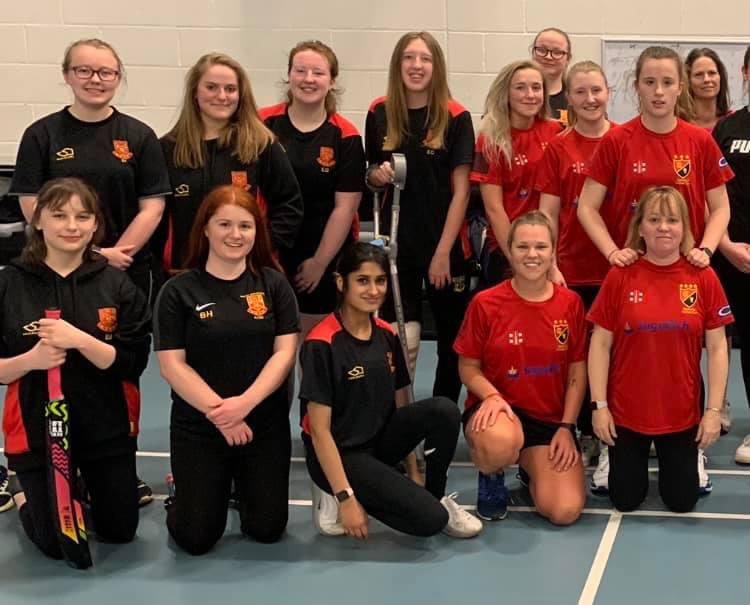 Exciting News!! 🏏 

Really looking forward to our friendly match this coming Wednesday evening vs <a href="/KeeleUniversity/">Keele University 🐿️</a> 🏏 

Vipers will be at Weston CC for a 6.15pm start ⏰

Table service🍷🍻 🍟 from the wonderful Alec &amp; Mary 🙌 

Everyone welcome 😋 #genderbalancedsport