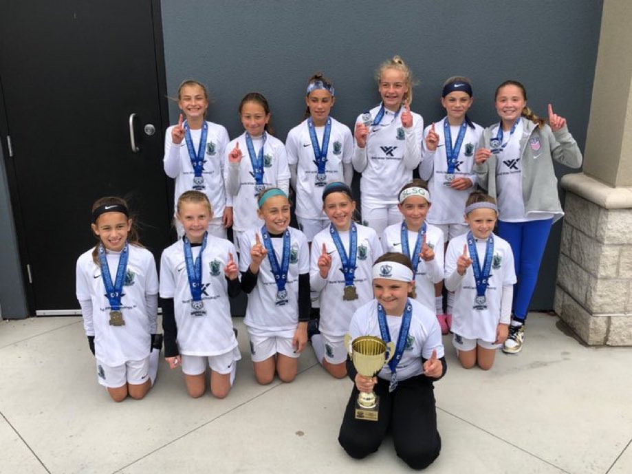 SLSG Girls tweet media