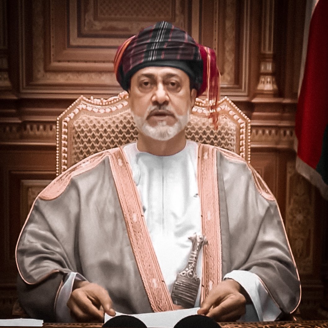 “إننا نساند التحرك الأردني الفلسطيني وكل تحرك عربي ودولي يسعى للسلام”.
السلطان #قابوس_بن_سعيد في الع...