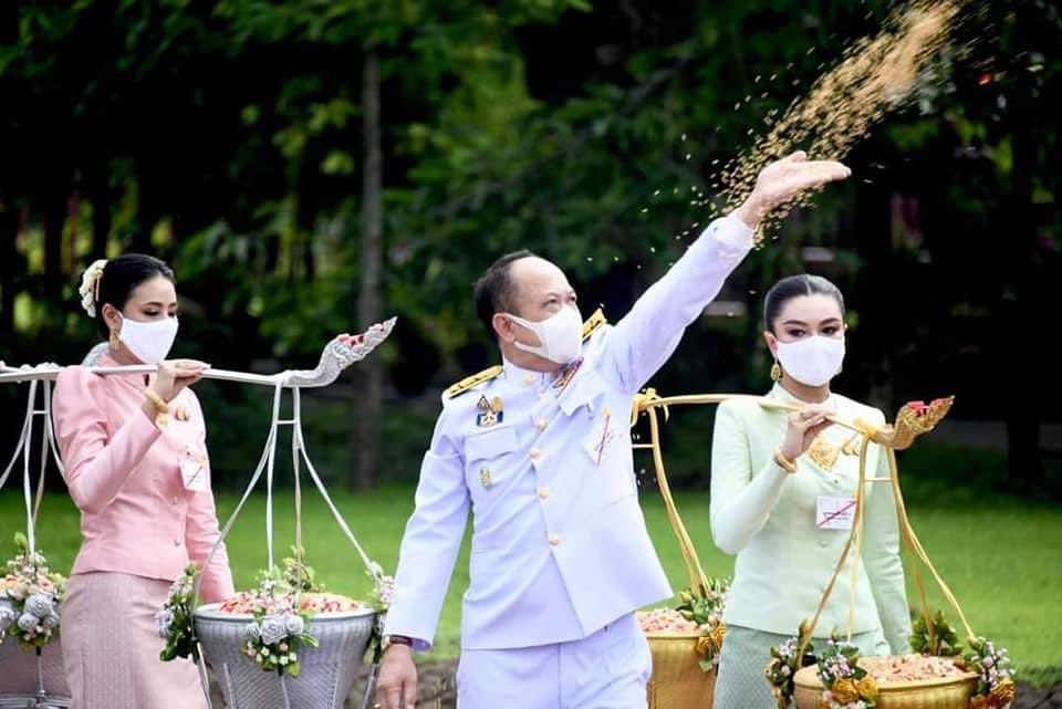 Clean Glasses TH (@glassescleanth) on Twitter photo 