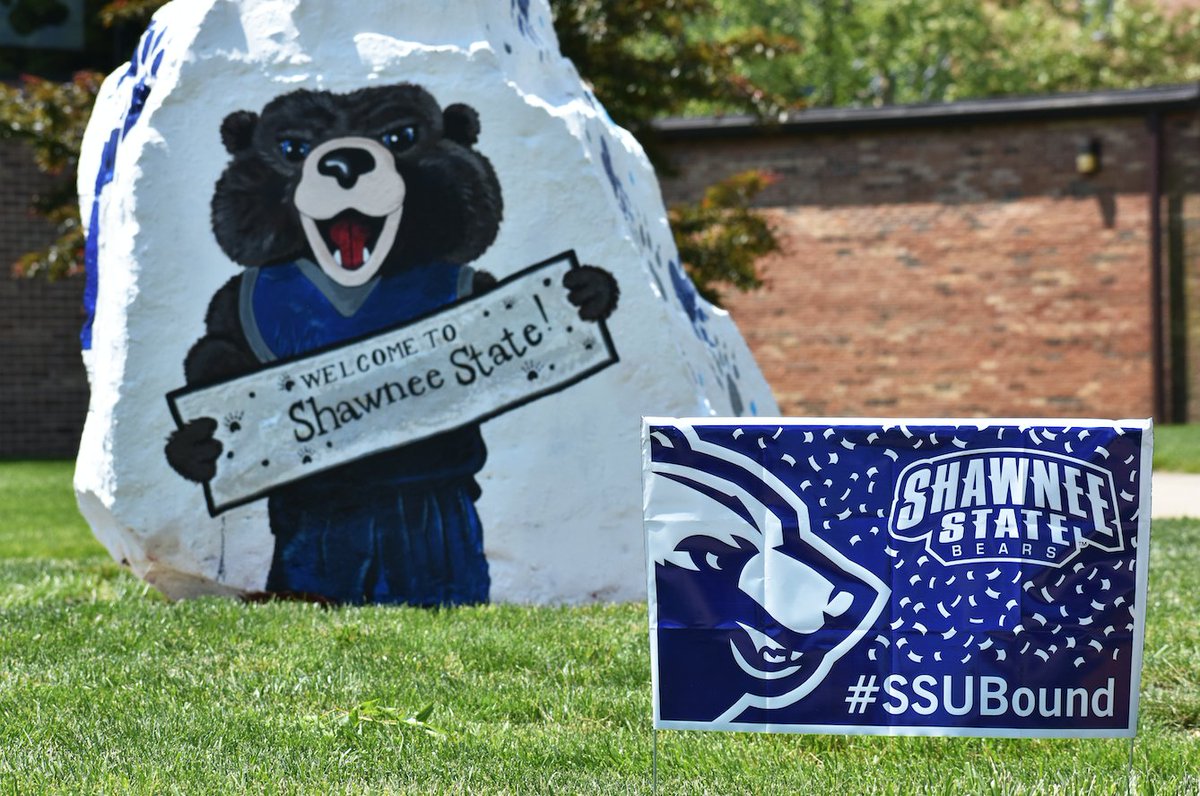 ShawneeState's tweet photo. #SSUBound Bears π»π
Looking forward to seeing our newest Bears next year! High school graduates - share your own #SSUBound picture with us and @SSUAdmission this month!
#ShawneeState #ChooseShawneeState https://t.co/wLTYTZF7Xj