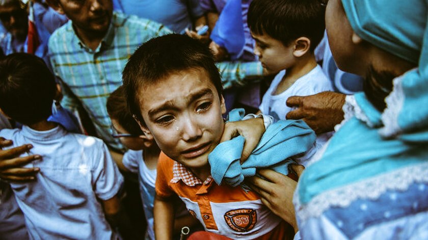 Acının, ölümün, gözyaşının dili, ırkı yoktur. 
Bu yapılan zulümlere susmanın vicdansızlığı vardır. 
#MescidiAksa 
#DoğuTürkistan