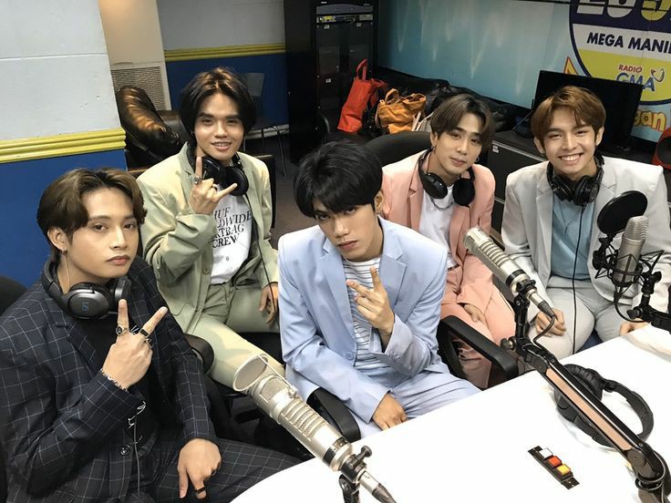 Juvang OT5ʏᴘ⁰⁰⁴Artsb19-AHOF (@juvang3) on Twitter photo One of the best OPM group!
I'm voting for <a href="/SB19Official/">SB19 Official</a> for #BBMAsTopSocial. RT to vote too! One of the best OPM group!
I'm voting for <a href="/SB19Official/">SB19 Official</a> for #BBMAsTopSocial. RT to vote too!