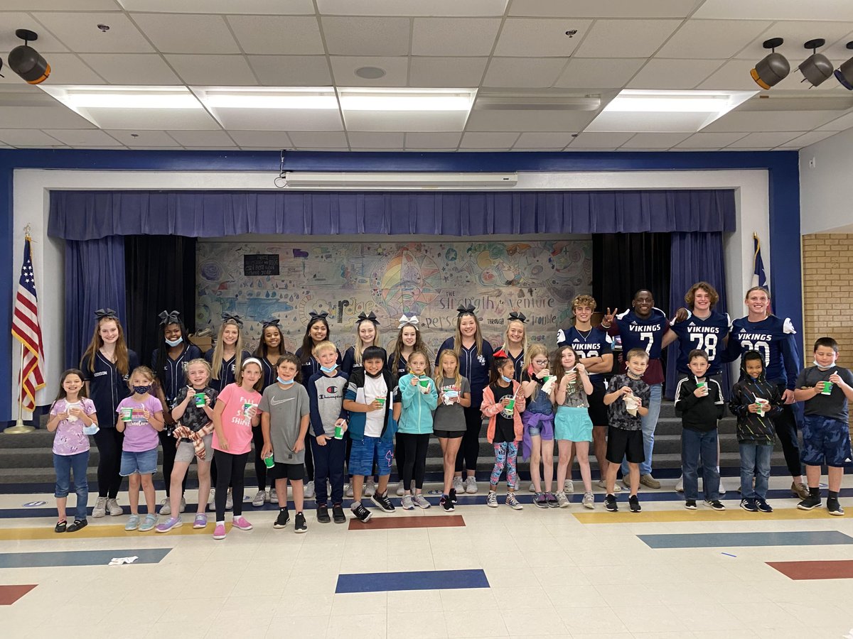 Houston Elementary tweet media