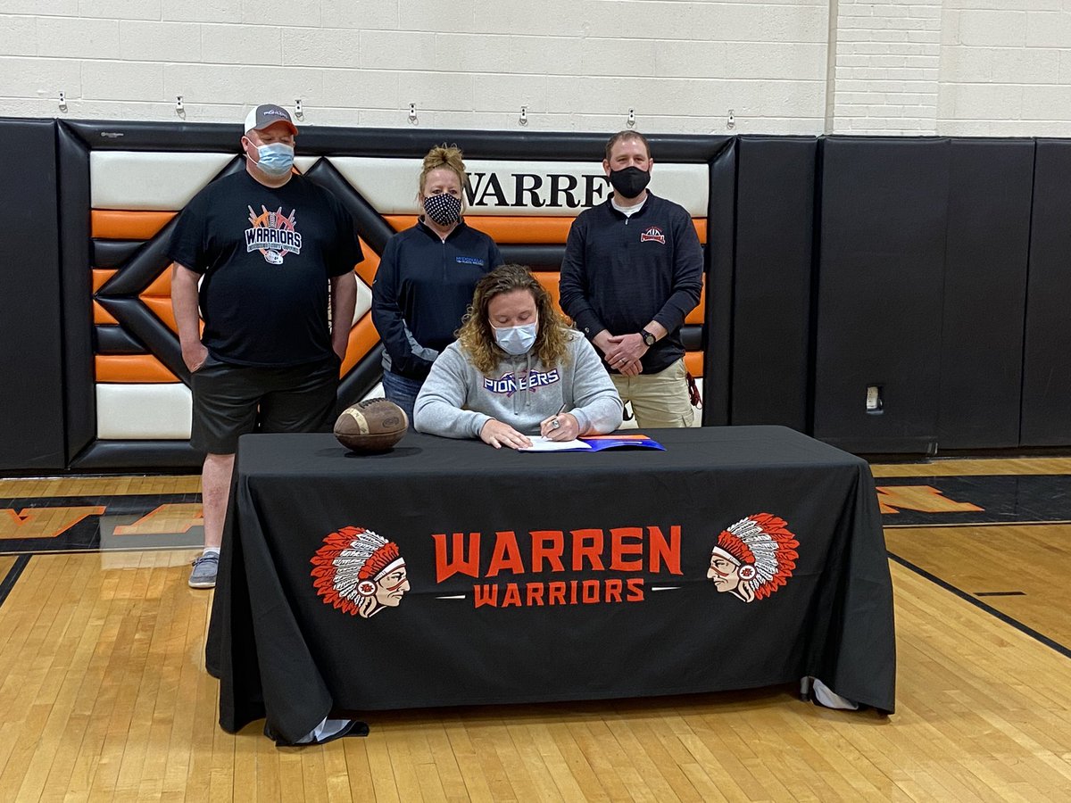 205Warriors's tweet photo. Congratulations to @NeffSkylar on signing his Letter of Intent to continue his football career at @UWPlattFootball  #warriornation https://t.co/molZAKNVZL