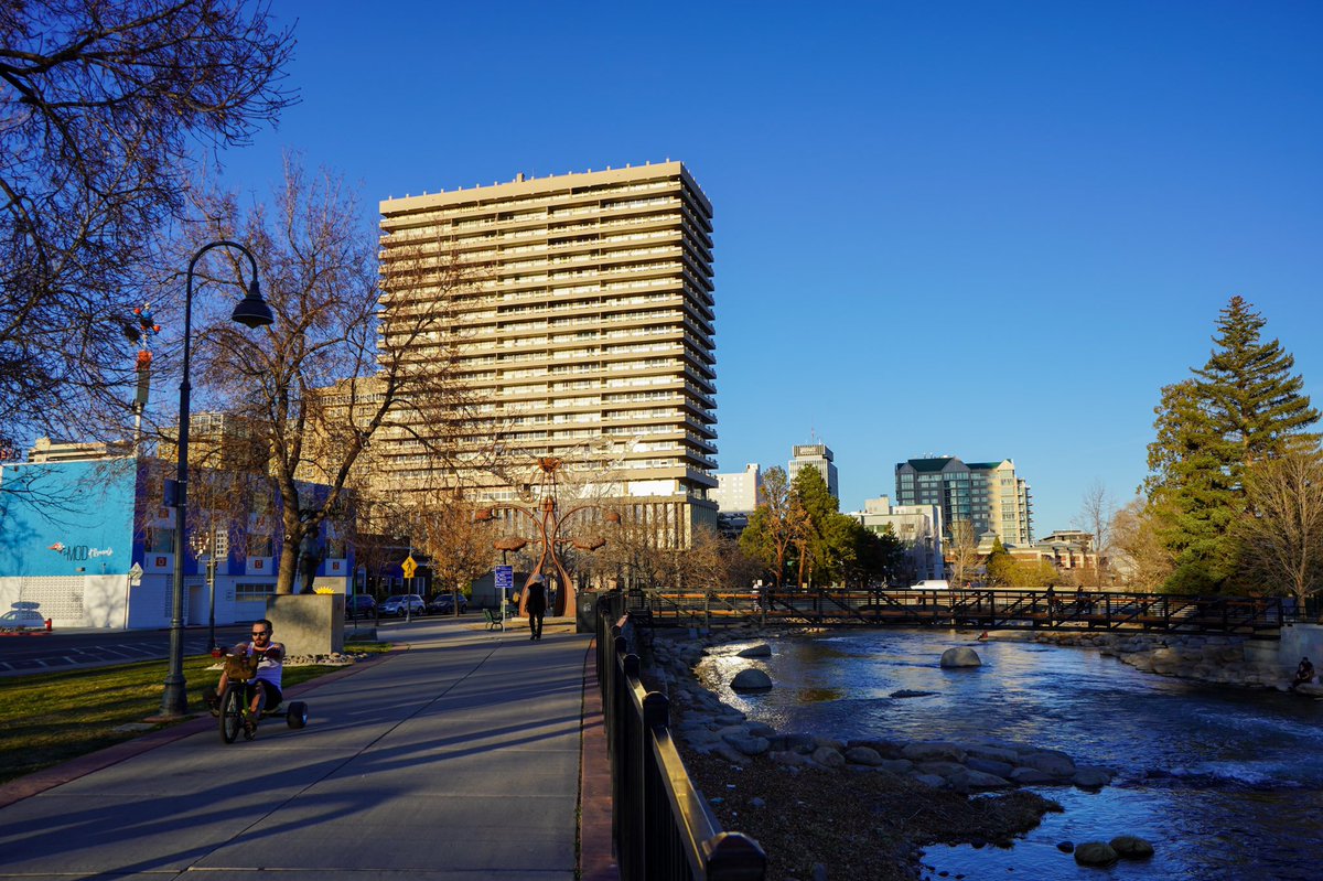 OurTownReno's tweet photo. The river runs through it ... with new developments crowding it in and a menacing drought photos showing the importance of the #truckeeriver to all in #Reno pics by @jaymetweeter https://t.co/NQGCqTfpWb