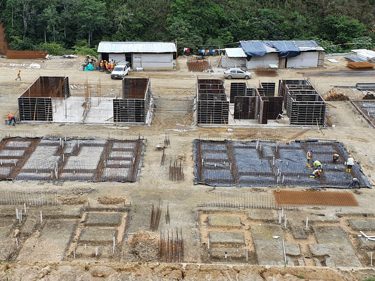 PlanificacionEc's tweet photo. En la provincia  de #Loja, en los cantones de #Olmedo y #Catamayo, #PlanificaEcuador #Zonal7 realizó recorrido técnico a Proyectos de Soluciones Habitacionales, con el objetivo de constar avances físicos y presupuestarios. #SembramosFuturo https://t.co/u1aGh7G2Zi