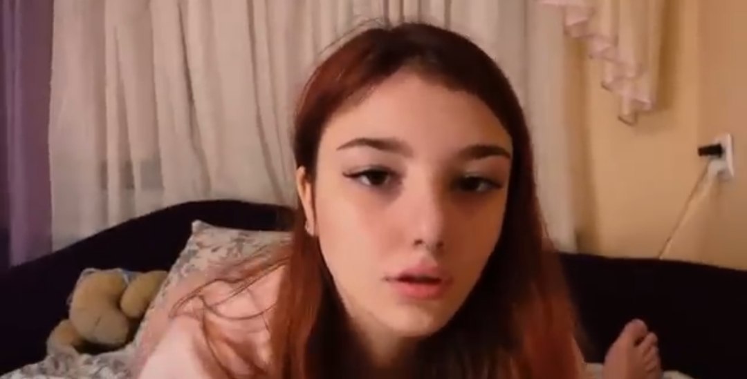 Tanınmak için üvey kardeşiyle...

Süre: 9:08

gitizle.vip/pablo4

#ifsaturkvideo #ifsaarsiv #liseliifsa #liselicitir #liselisikis #porno #artionsekiz #arti18 #sex #sexy #PabloEscobar #pabloescobar