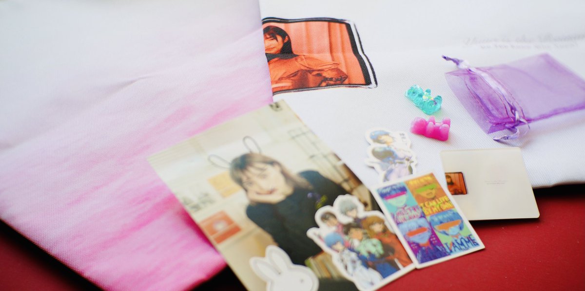 s9uare6usher's tweet photo. Kevin Shields が生み出した怪作が
"Loveless" ならば昭和の怪人が
生み出した "#Bootless" は
もはや本物の "結愛" 🛍 https://t.co/3S5SdeUMLl