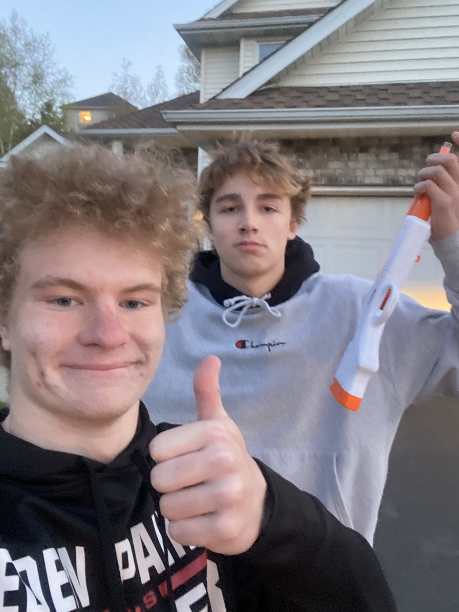 Nerf or Nuttin 🥜 tweet media