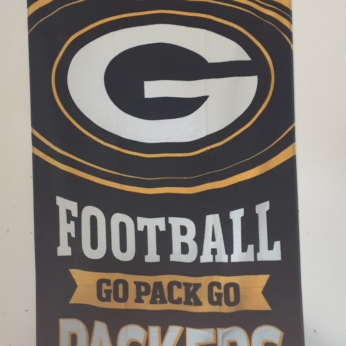 #NewProfilePic https://t.co/3H8jQZHlvU<a href="/tag/newprofilepic"class="tags">&#35;NewProfilePic</a>