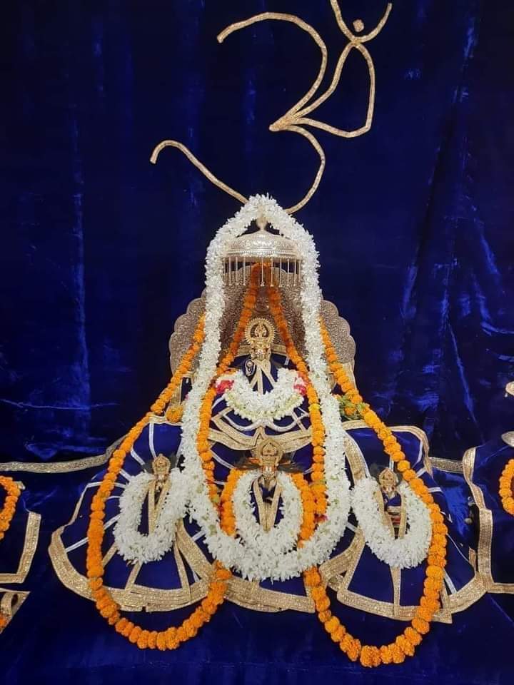 BreakingAdda's tweet image. एकु मैं मंद मोहबस कुटिल हृदय अग्यान।
पुनि प्रभु मोहि बिसारेउ दीनबंधु भगवान॥