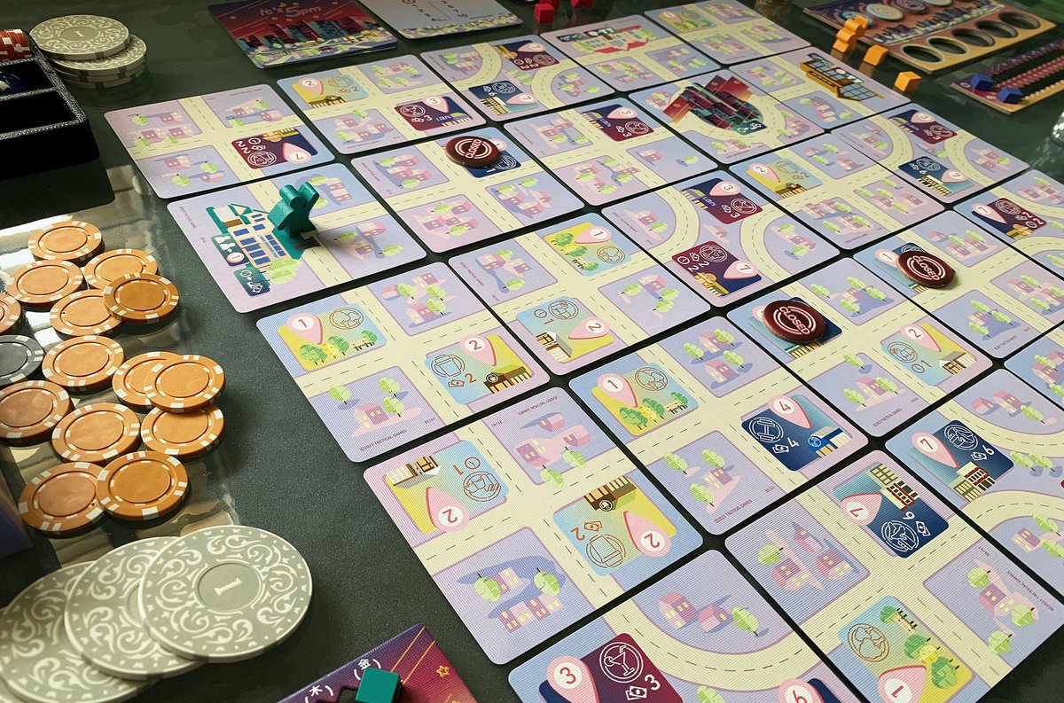 MeepleMaven's tweet photo. We used small chips to track gold and time (#ActionPoints) in #Its5PM bc they were a little easier to handle. Nice design, finish on cards, etc. which is just as well since we'll def play it more. #イッツファイブピーエム @TacticalGamesJP https://t.co/21NfSnQCdq