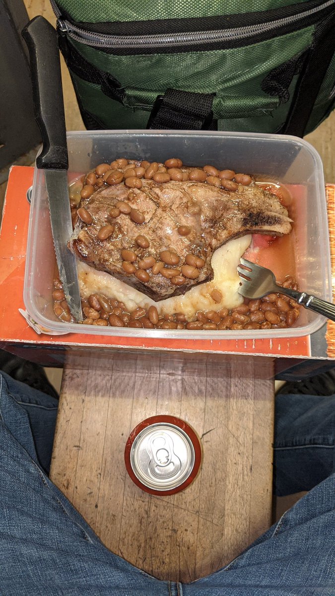 DaninCarteret's tweet photo. One of the pork chops from earlier, over a bed of mashed potatoes with some Bush's baked beans. #workmeals https://t.co/mNVaUpCz9o