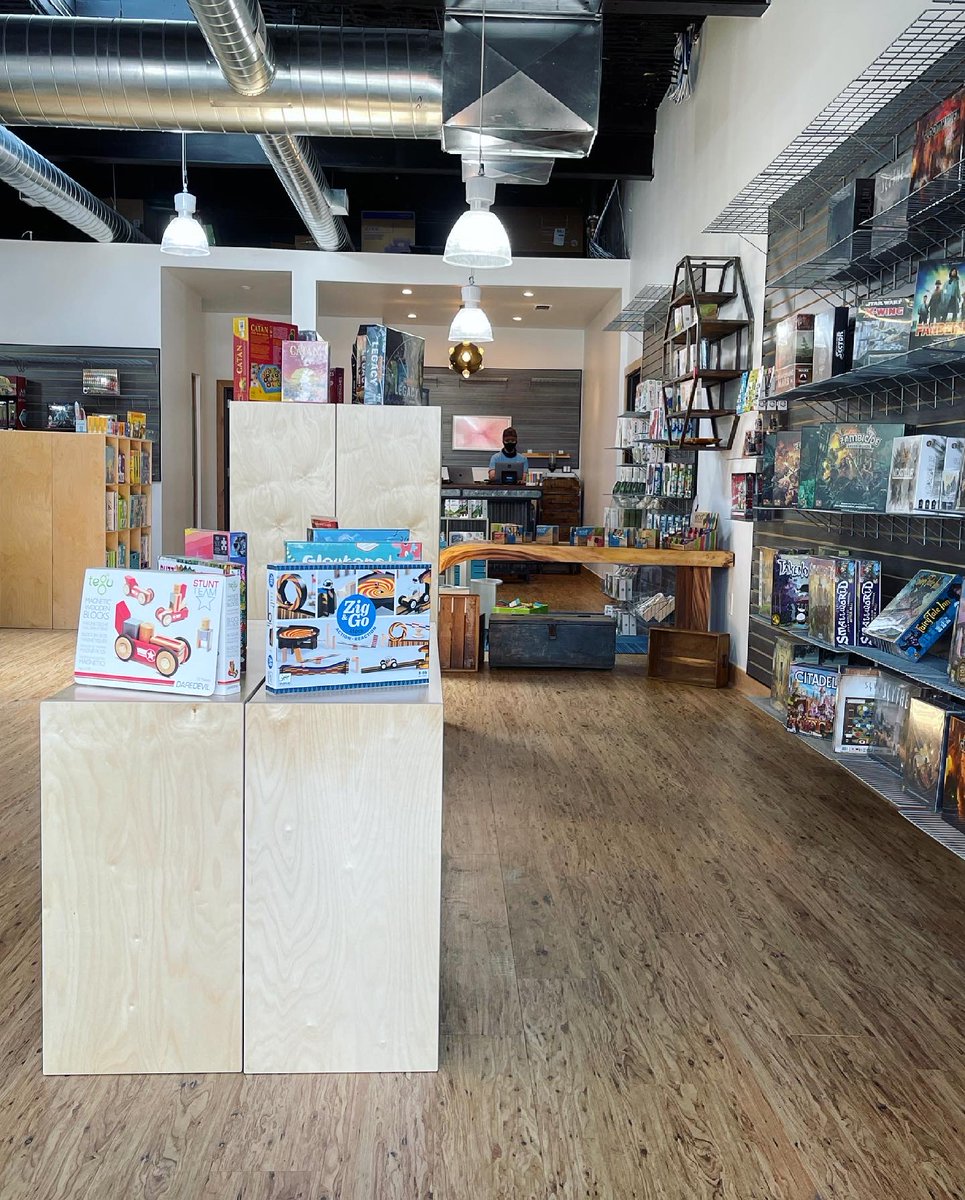 Jessifer's tweet photo. My husband and I have secretly been working on a new venture. As of today, 4-year-old Hazel is the proud owner and manager of a new toy/game shop and makerspace in Old Town Littleton, CO. This is the retail area. We also have a makerspace and classroom. Follow us @PlayForgeGames! https://t.co/vTOcUrt6rg
