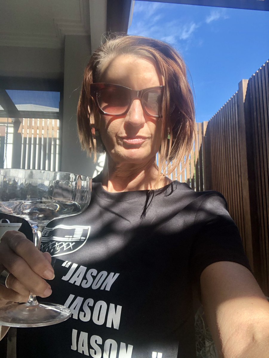 Stoked beyond words with my new @jimmyrees t 🤣🤣🤣
#JasonJasonJason #JimmyRees