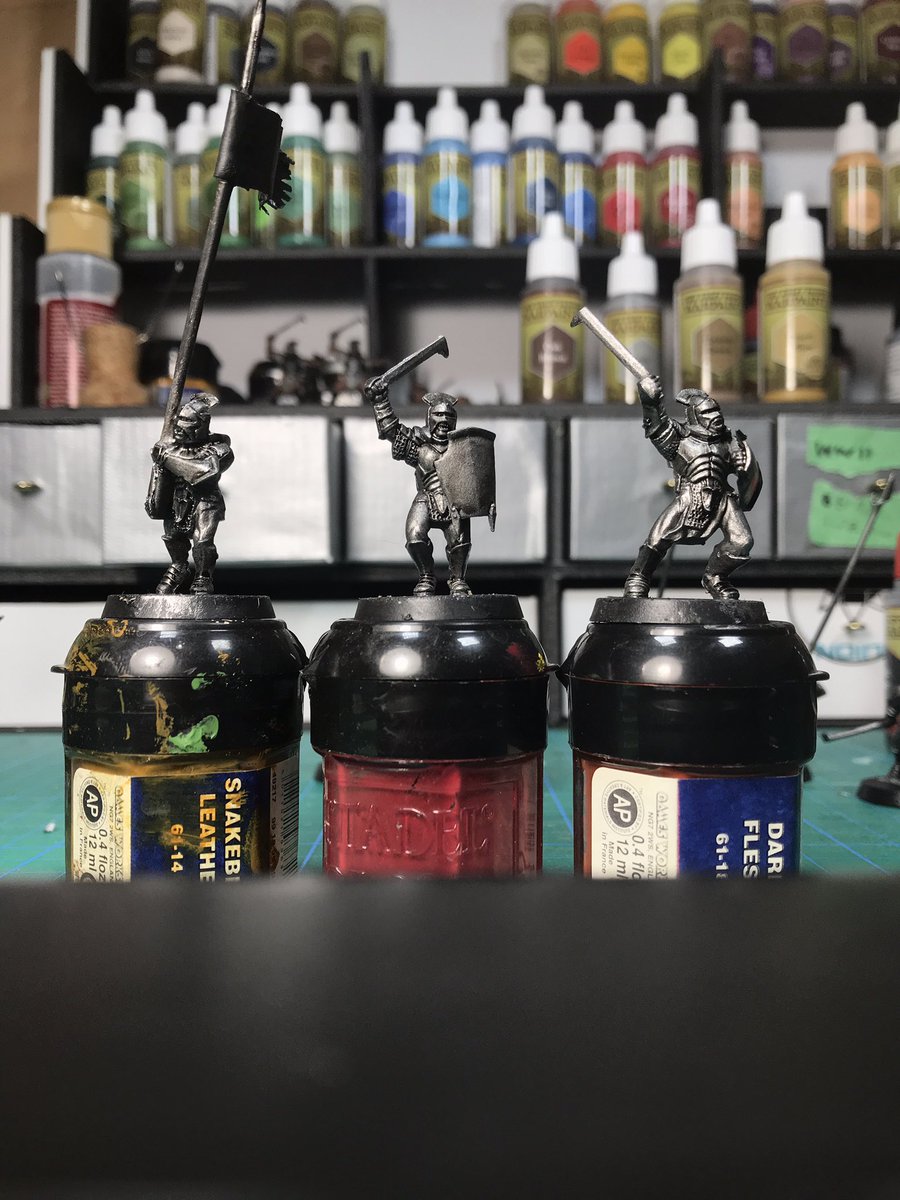 Base layers done
Details next
#PaintingWarhammer #LOTR #WarhammerCommunity #GamesWorkshop