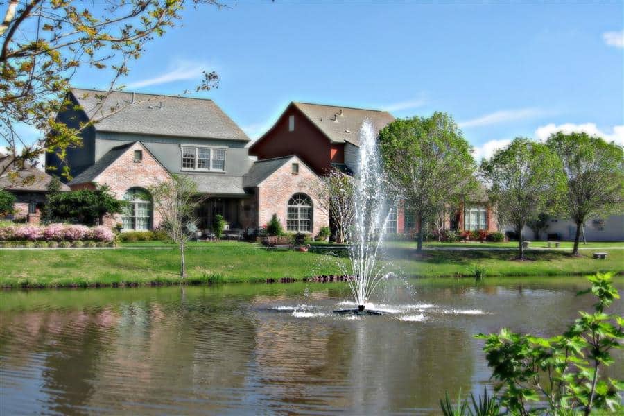 TechAditi's tweet image. Riviera water fountain pattern by @AquaMaster16024  is a dazzling, three-tier display that combines a narrow multi-streamed geyser with two surrounding conical-shaped tiers. ⛲️🏞️

#landscapephotography #landscapedesign #fountain  

Contact us to know more: bit.ly/360WkHq