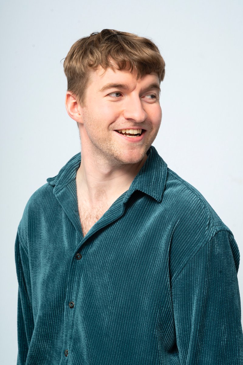 WeSpillBeans's tweet photo. Who are we?

@SJCochrane and @alex_prescot grew up together in Bath, performing in youth theatre shows before most recently working together on the UK tour of #TimpsonTheMusical.
 
They wanted to create a show that championed the power of gossip.
 
So The Bean Spillers was born. https://t.co/I4tCGKq8FD