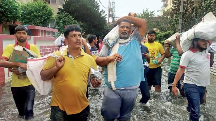 ErChandanPaswa1's tweet photo. Can we stand for our real hero @pappuyadavjapl

#ReleasePappuYadav 

@Profdilipmandal @HansrajMeena @Kush_voice @AmarAzadLJP @SonuSood @SurajKrBauddh @Sumitchauhaan @KotwalMeena @aarohi_voice @yadavtejashwi @The_vinaydubey @HarishMishraVNS @ved_voice @priyanka2bharti https://t.co/ceUjrToE06