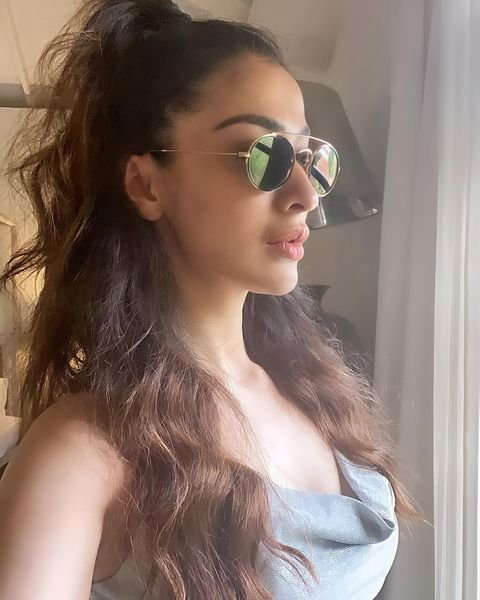 E1F3R9GXMAIOdI4?format=png&name=small