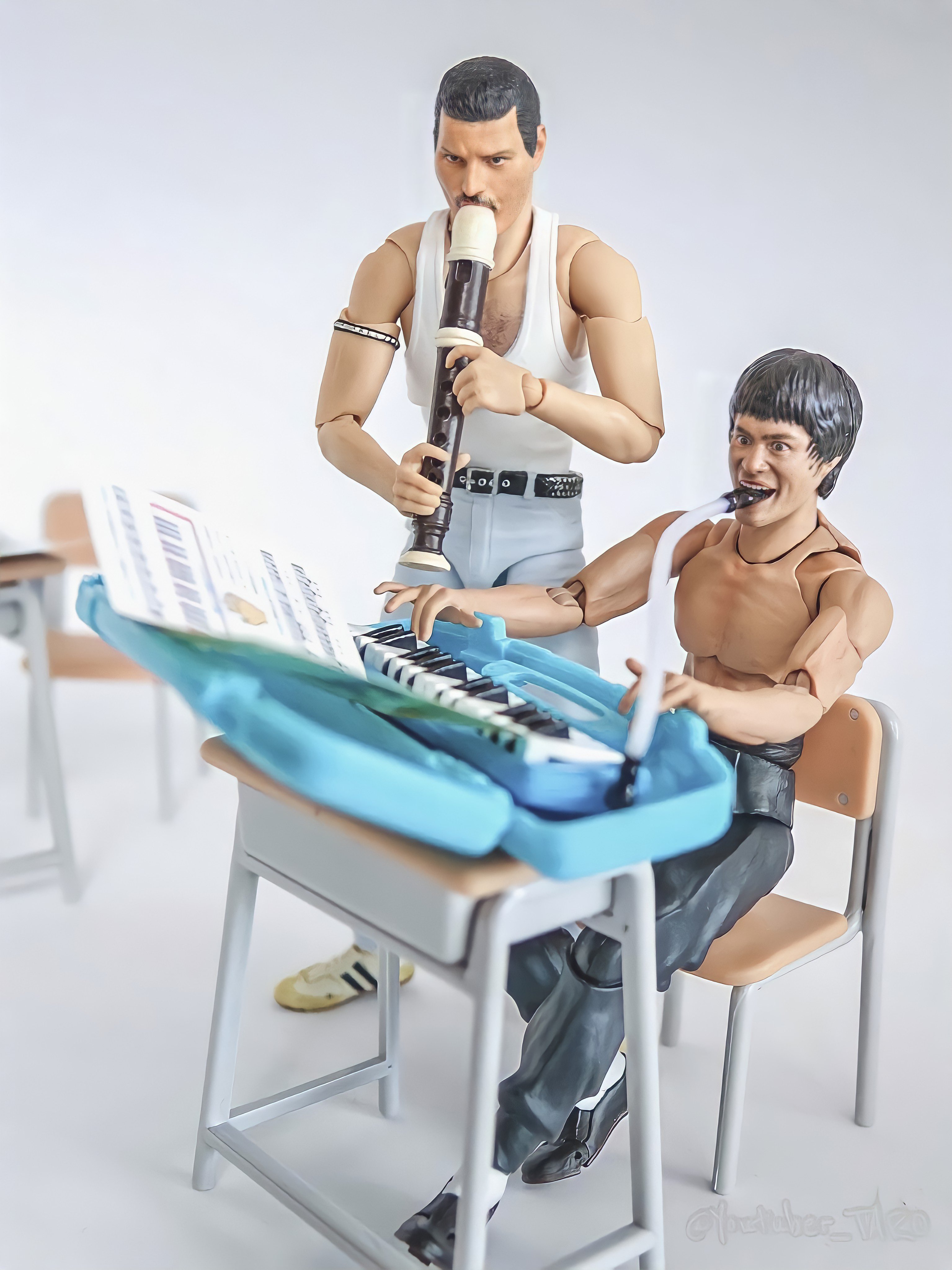 Youtuber Taro ユーチューバー タロウ ミッキーマウスマーチ オモ写 Freddiemercury Brucelee Music フレディマーキュリー ブルースリー 音楽 リコーダー ピアニカ ぷちサンプルシリーズ