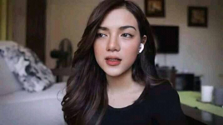 _imafannn's tweet photo. @mikslmnc @marieabesamis Taena apaka pretty https://t.co/444YjYRlDI