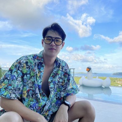 CHATIMEx's tweet photo. หน้าร้อนไม่อยากรู้จัก น่ารักจังครับขอรู้จักได้รึป่าว  #NewProfilePic https://t.co/MYOLYkuZo9