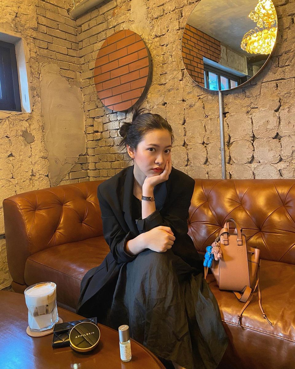 odyalmighty's tweet photo. 𝐈𝐧𝐬𝐢𝐝𝐞 𝐘𝐨𝐮𝐫 𝐌𝐢𝐧𝐝

𝘓𝘢𝘵𝘦𝘭𝘺 𝘺𝘰𝘶 𝘢𝘳𝘦 𝘥𝘳𝘦𝘢𝘮𝘪𝘯𝘨 𝘺𝘰𝘶'𝘳𝘦 𝘪𝘯 𝘭𝘰𝘷𝘦 𝘸𝘪𝘵𝘩 𝘮𝘦. 𝘛𝘩𝘦 𝘰𝘯𝘭𝘺 𝘰𝘱𝘵𝘪𝘰𝘯 𝘭𝘦𝘧𝘵, 𝘪𝘴 𝘭𝘰𝘰𝘬 𝘢𝘯𝘥 𝘴𝘦𝘦 𝘪𝘯𝘴𝘪𝘥𝘦 𝘺𝘰𝘶𝘳 𝘮𝘪𝘯𝘥. https://t.co/WtxEy2kAjd