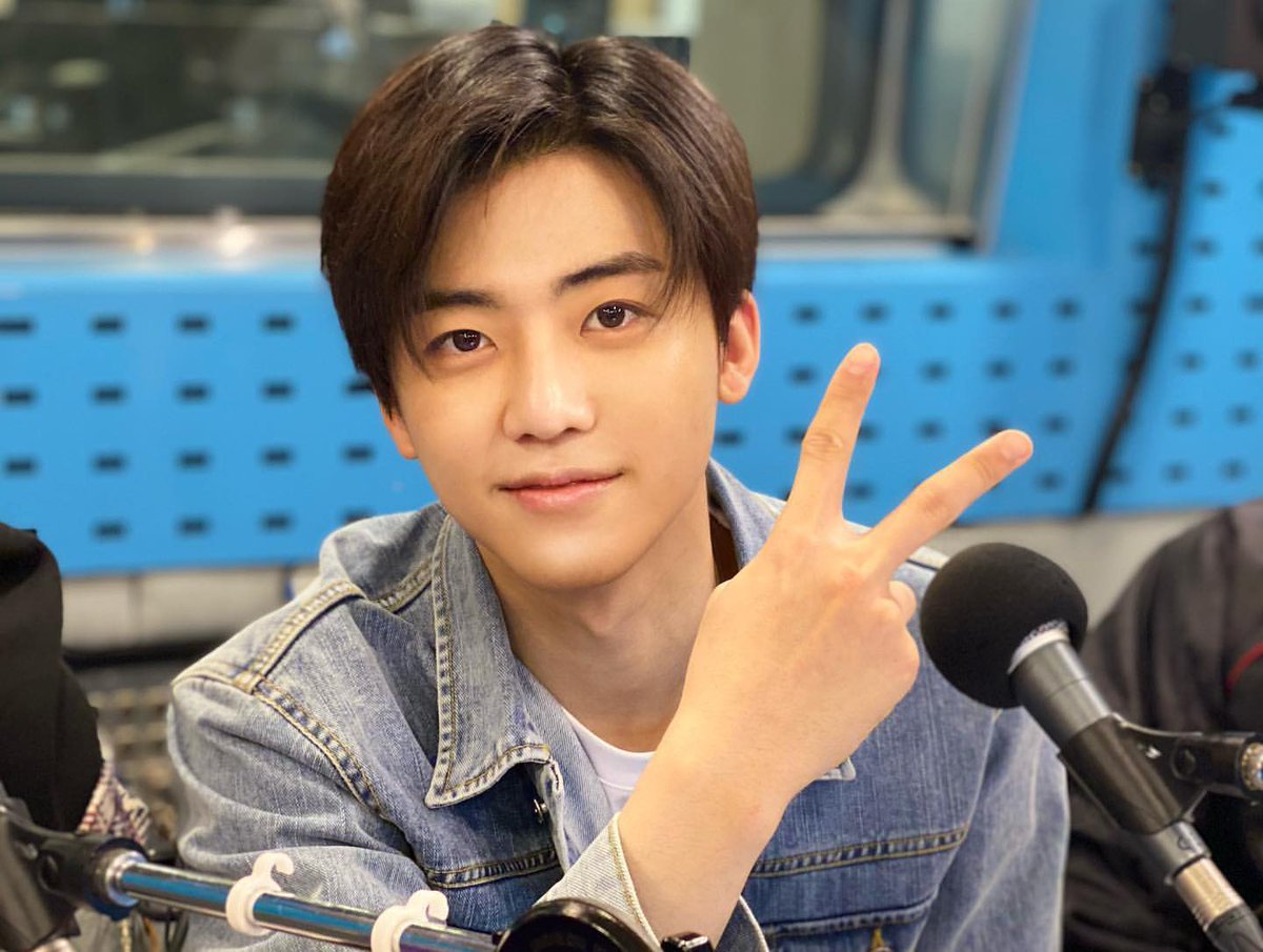 jaemin_th's tweet photo. [PIC] 210511 1077power’s Instagram Update with #NCTDREAM

ภาพแจมินและเหล่าดรีมมี่ในรายการวิทยุวันนี้ค่ะ

🔗https://t.co/XbD186QHzY

#JAEMIN #재민 #NCT https://t.co/ZAxDZBgnwF