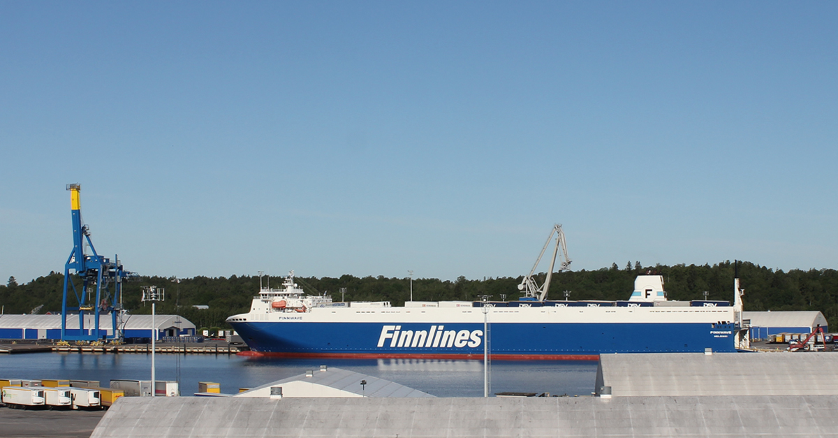PortOfTurkuFI's tweet photo. Jos #rahti halutaan kuljettaa Saksaan ja siitä vielä eteenpäin Euroopan markkinoille, sille löytyy reitti Turusta #Travemünde'en @FinnlinesFI'n kyydissä viikottain. #Turunsatama'n linjaliikenteessä operoivat yrityksen alukset #Finnwave ja #Finntide. https://t.co/oYn3e2tNFs https://t.co/J5uUHv7Kd8