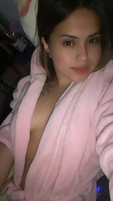 Y c&oacute;mo dijo vladimir........  un padre nuestro y a dormir🥱😅😏 https://t.co/3uGd4uIbzk