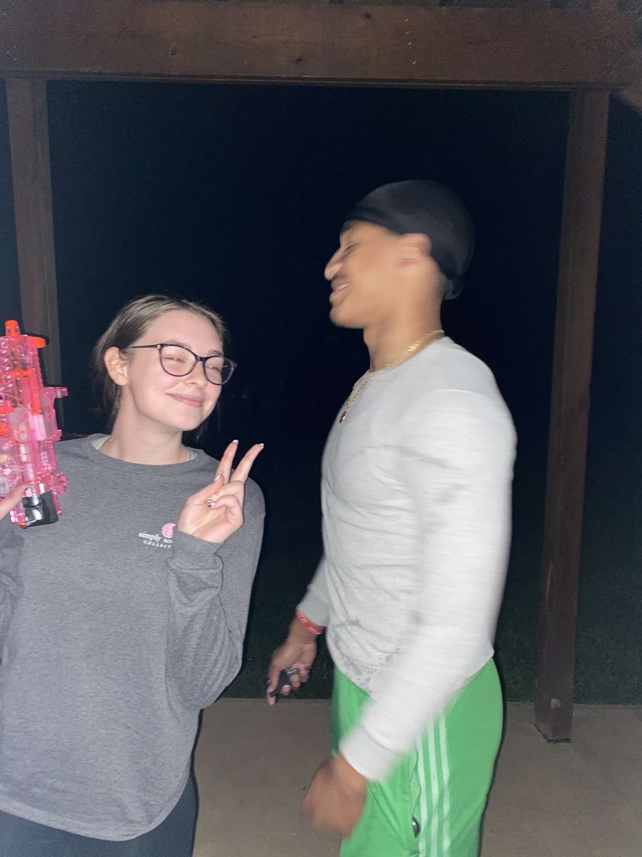 Within the first hour!!!!! <a href="/4TrinityV/">Trinity VanDusen</a> from “AquaThots” ELIMINATES the “Coochie Scout” (<a href="/JordanPantaleo/">Z.</a> &amp; <a href="/HennessyCarson/">Carson Hennessy</a>) 💦👯‍♀️ #NoMyrtleForAquaThots Only 2 teams left👀👀
