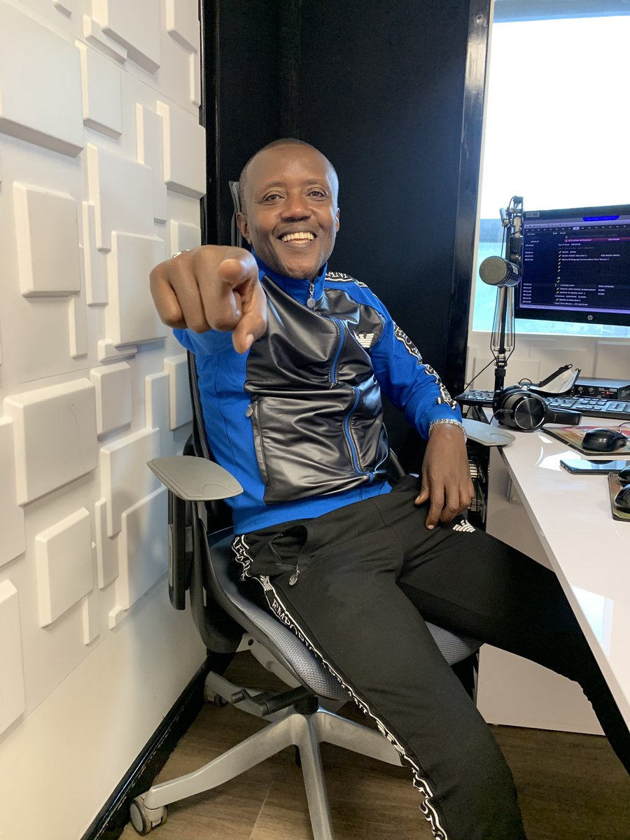 It’s the smile for us #MainaAndKingangi