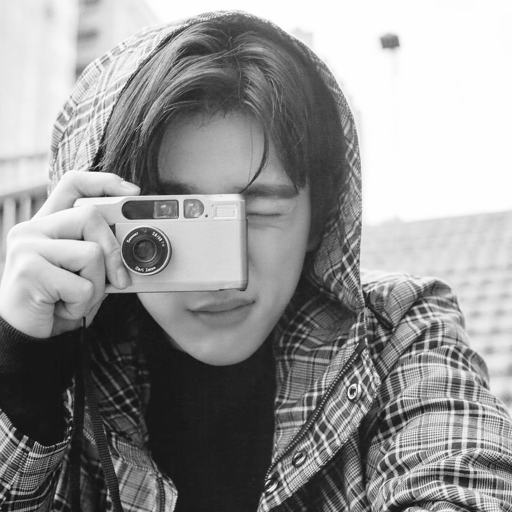 shxxdefgyeom's tweet photo. ��丂乇ᗪ ㄒㄖ 乃ㄥ卂爪乇
𝙳𝚒𝚍𝚗'𝚝 𝚔𝚗𝚘𝚠 𝚑𝚘𝚠 𝚝𝚘 𝚕𝚘𝚟𝚎
𝙵𝚘𝚛𝚐𝚒𝚟𝚎 𝚖𝚎 𝚠𝚑𝚘 𝚞𝚜𝚎𝚍 𝚝𝚘 𝚋𝚕𝚊𝚖𝚎 𝚢𝚘𝚞
#JUS2 #semisocialmediaAU #got7AU
Original credit to @jjpheromone and me https://t.co/ZCECgzODam