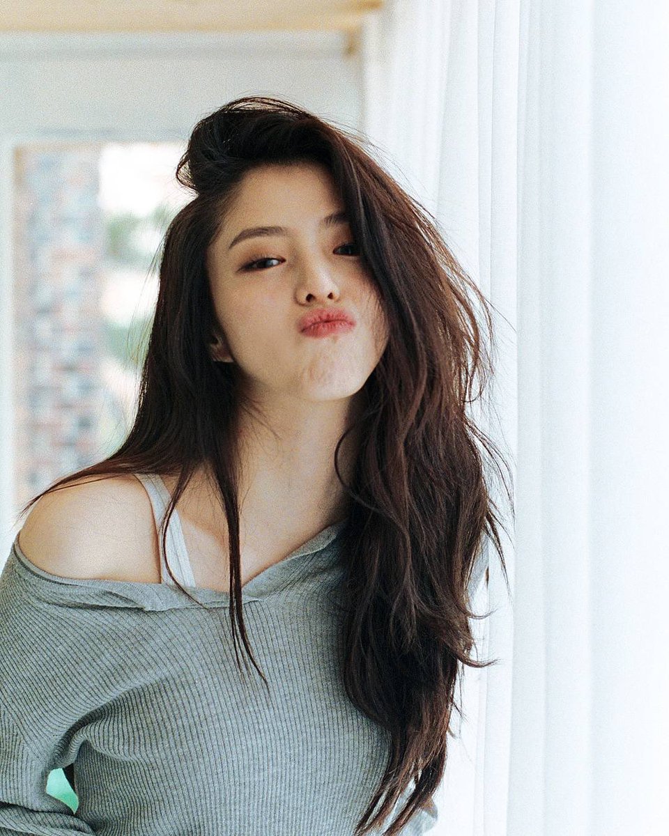 Han Sohee Global tweet media