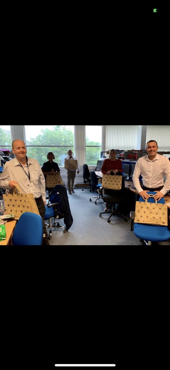 OCC_education's tweet photo. This week we started our Introduction to beekeeping classes @CharitySwansea @SwanseabayNHS as part of their sustainability and wellbeing for staff programme. Watch this space for weekly updates. Huge thanks to @ViessmannUK and @plumbwisewales for the on going support. https://t.co/3evgZPojq9