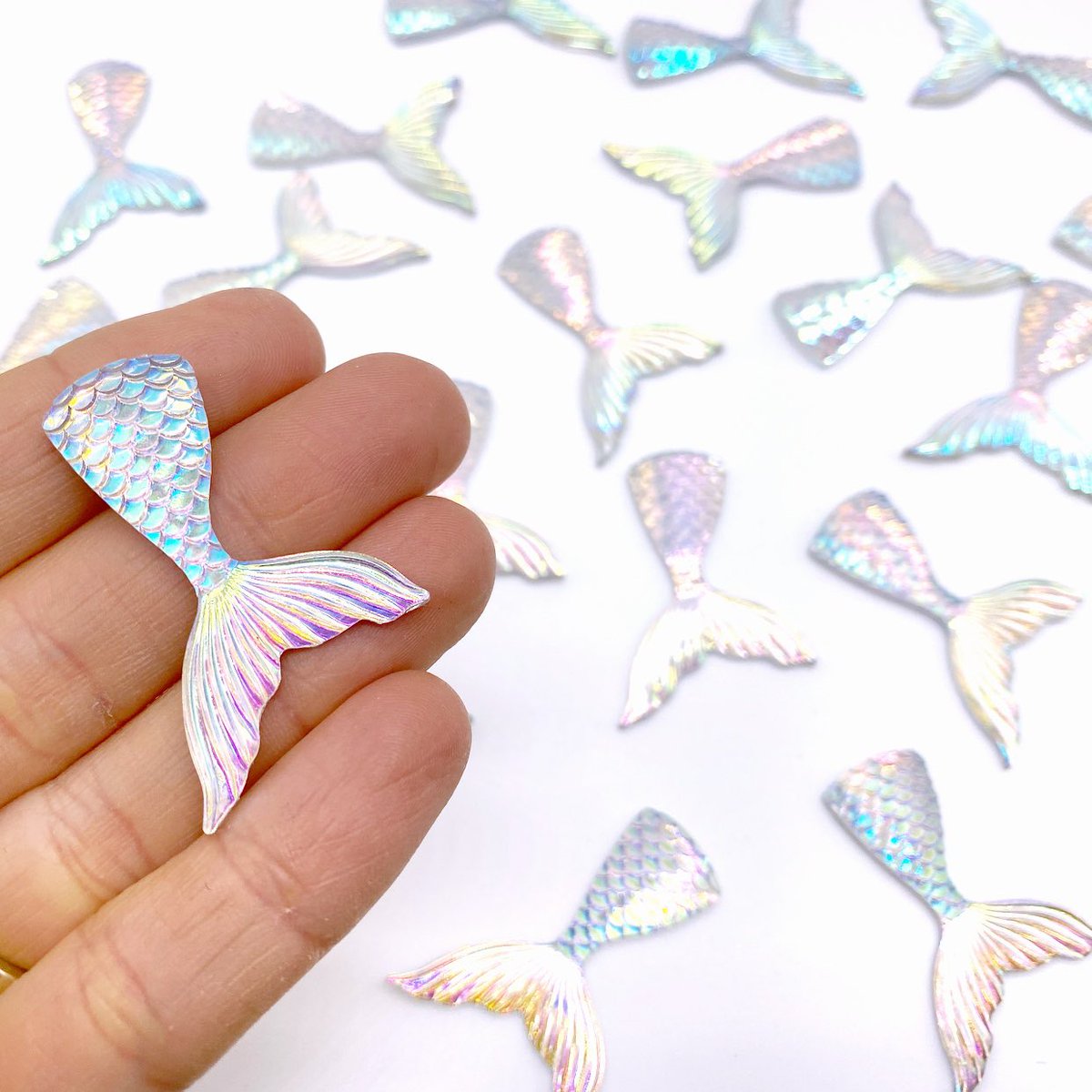 ElizaHenri's tweet photo. Did you our see making waves collection drop? 😳🧜🏼‍♀️ 
Mermazing!!! https://t.co/0FPEqsJUmZ

#mermay2021 #CraftBizParty #womaninbiz #smallbiz #craftshop #Fabric #MERMAIDGANG #smallbusiness https://t.co/q6X7JvPRoB
