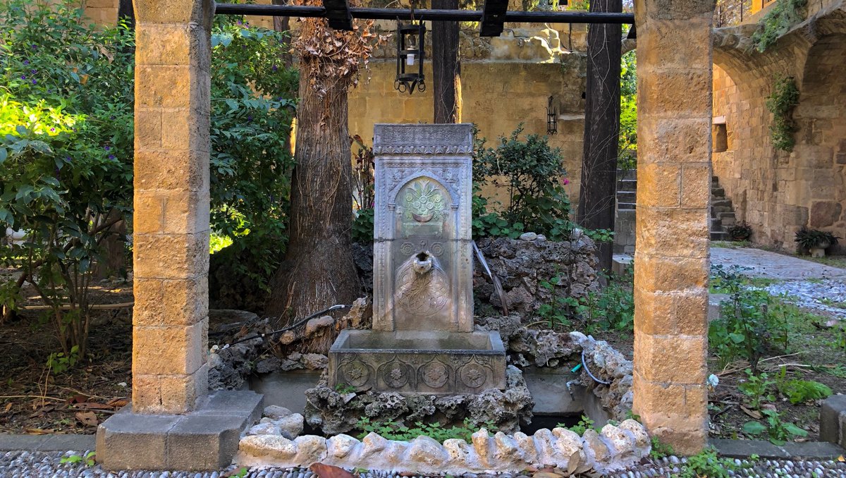 EliteSuitesRHO's tweet photo. Old Town - Museum Gardens

Visit the lush mediterranean gardens in the #ArcheologicalMuseum of #Rhodes, it feels like an oasis. 

#EliteSuites #EliteSuitesRhodes #PrivatePool #PiscinePrivee #PrivatPool #Rodos #Rhodes #Rhodos #Rodas #Rodi https://t.co/9MMzDjerDj