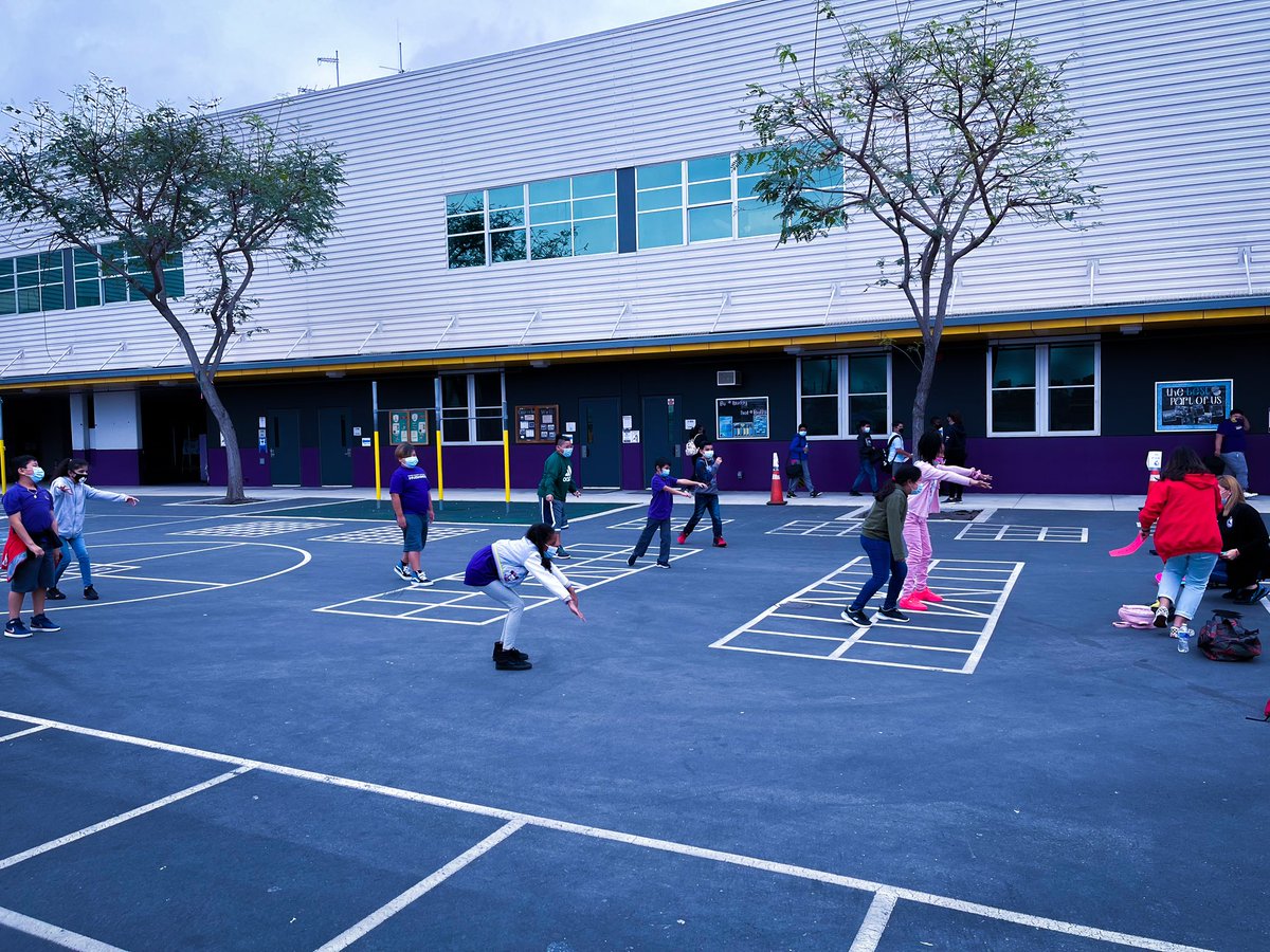 CT (@xtijerin) on Twitter photo Enjoyed a socially distant game of “Green Light, Red Light” to end the day with our Panthers and Tigers. 🤗 • @AspireInskeep @CHeatonPhD <a href="/MsJAyala/">Jocelyn Ayala</a> Enjoyed a socially distant game of “Green Light, Red Light” to end the day with our Panthers and Tigers. 🤗 • @AspireInskeep @CHeatonPhD <a href="/MsJAyala/">Jocelyn Ayala</a>